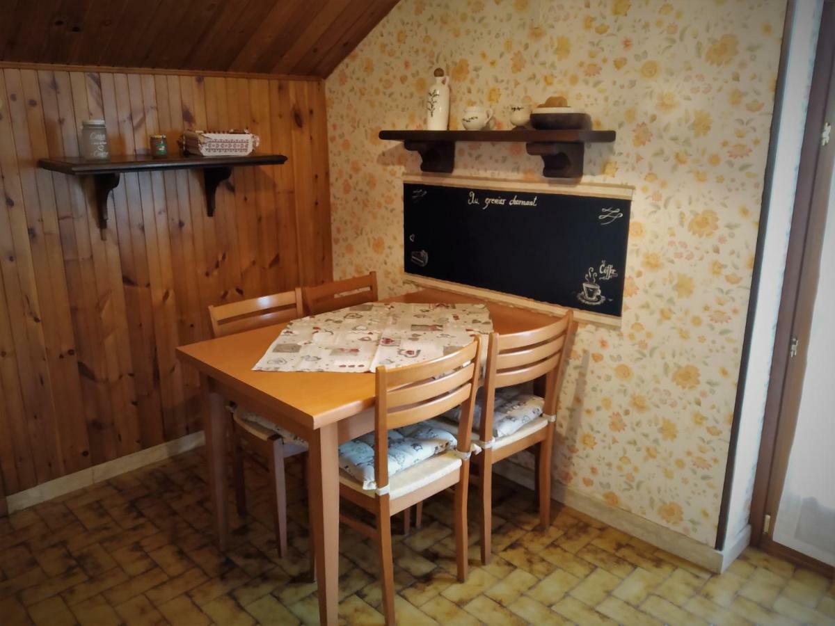 Au Grenier Charmant Aosta Kültér fotó